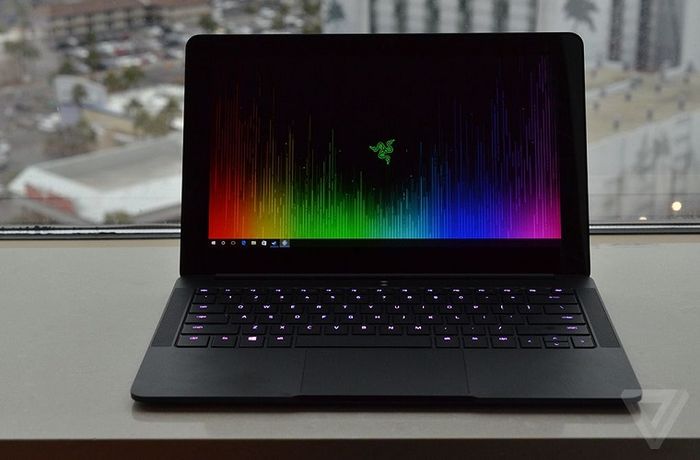 CES 2016: Blade Stealth – конкурентоспособный, но не игровой ультрабук от Razer