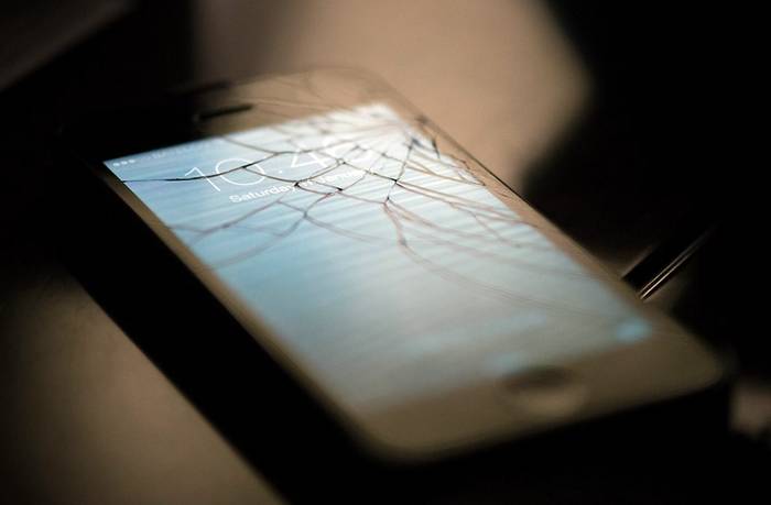 Что делать, не включается сотовый телефон