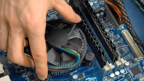 Что делать, сильно греется видеокарта Что делать, сильно греется видеокарта