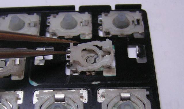 Как вставить кнопку в клавиатуру на ноутбуке