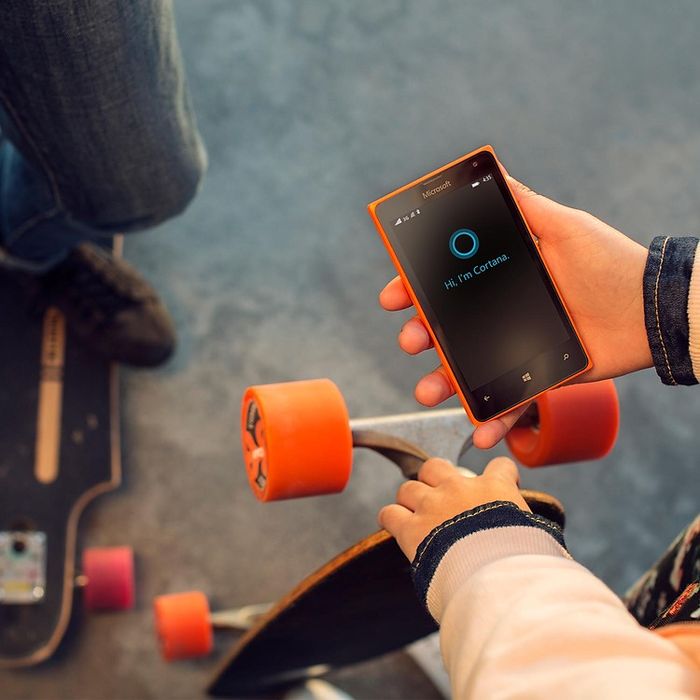 Lumia 435 и Lumia 532: самые дешевые смартфоны от Microsoft