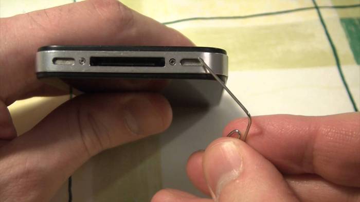 Почему не работает звук на iPhone 4s