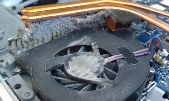 Почему у меня компьютер выключается сам по себе