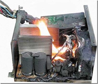 После включения компьютер зависает После включения компьютер зависает