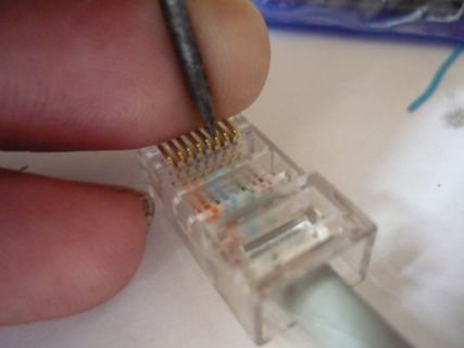 Как правильно обжать интернет кабель в домашних условиях своими руками Как правильно обжать интернет кабель в домашних условиях своими руками