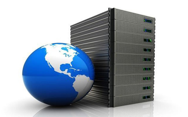 Создаём пользователей для веб-сервера