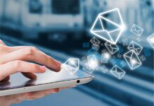 Как отправлять сообщения ко времени