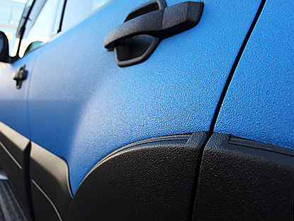 Окрашивание автомобиля раптором