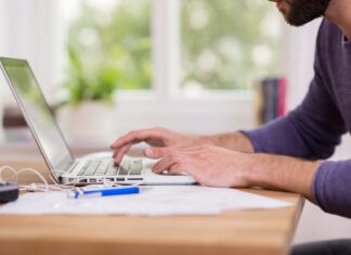 Особенности программы The Dude