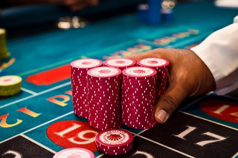 Как играть на деньги онлайн