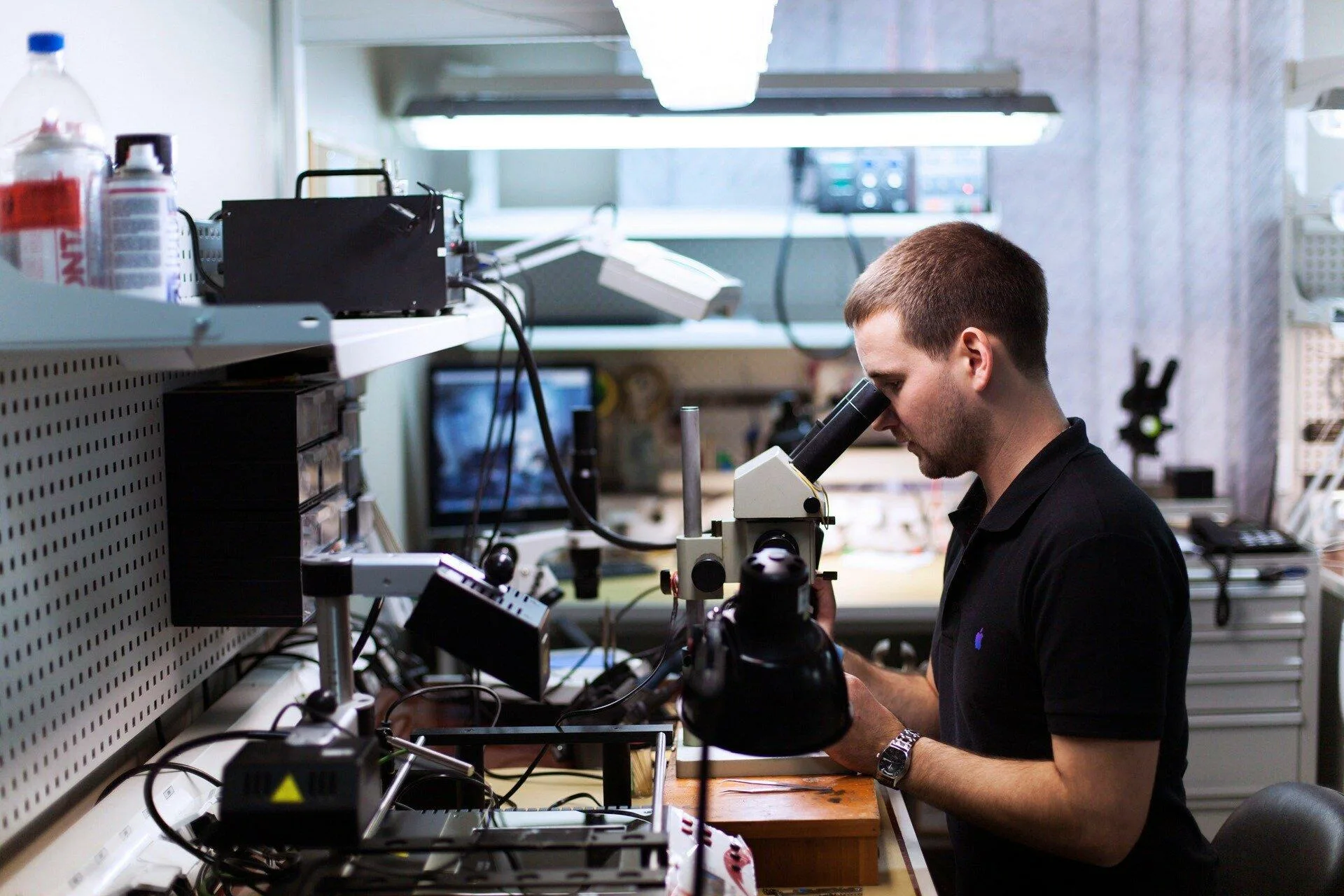 В каких случаях нужно обращаться в сервисный центр