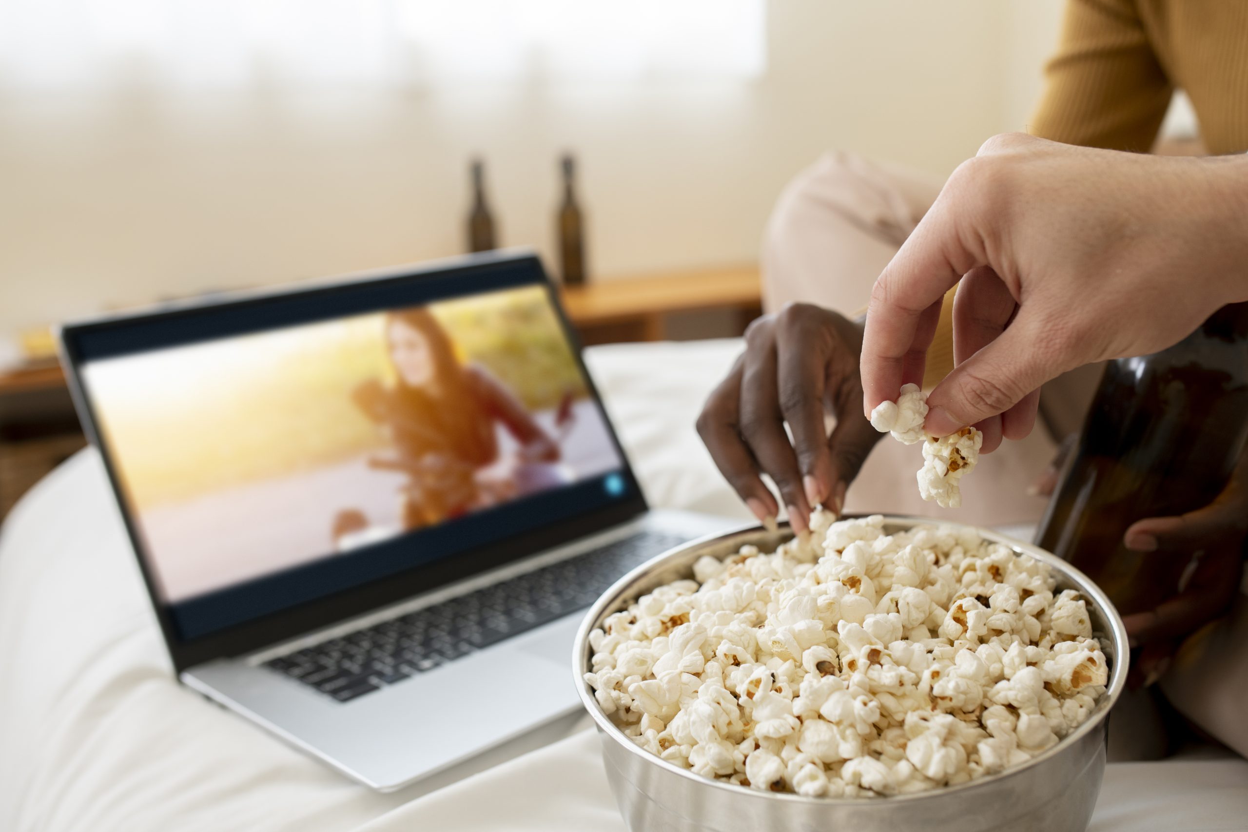 Прорыв в мире развлечений: Как онлайн-кинотеатры меняют игру