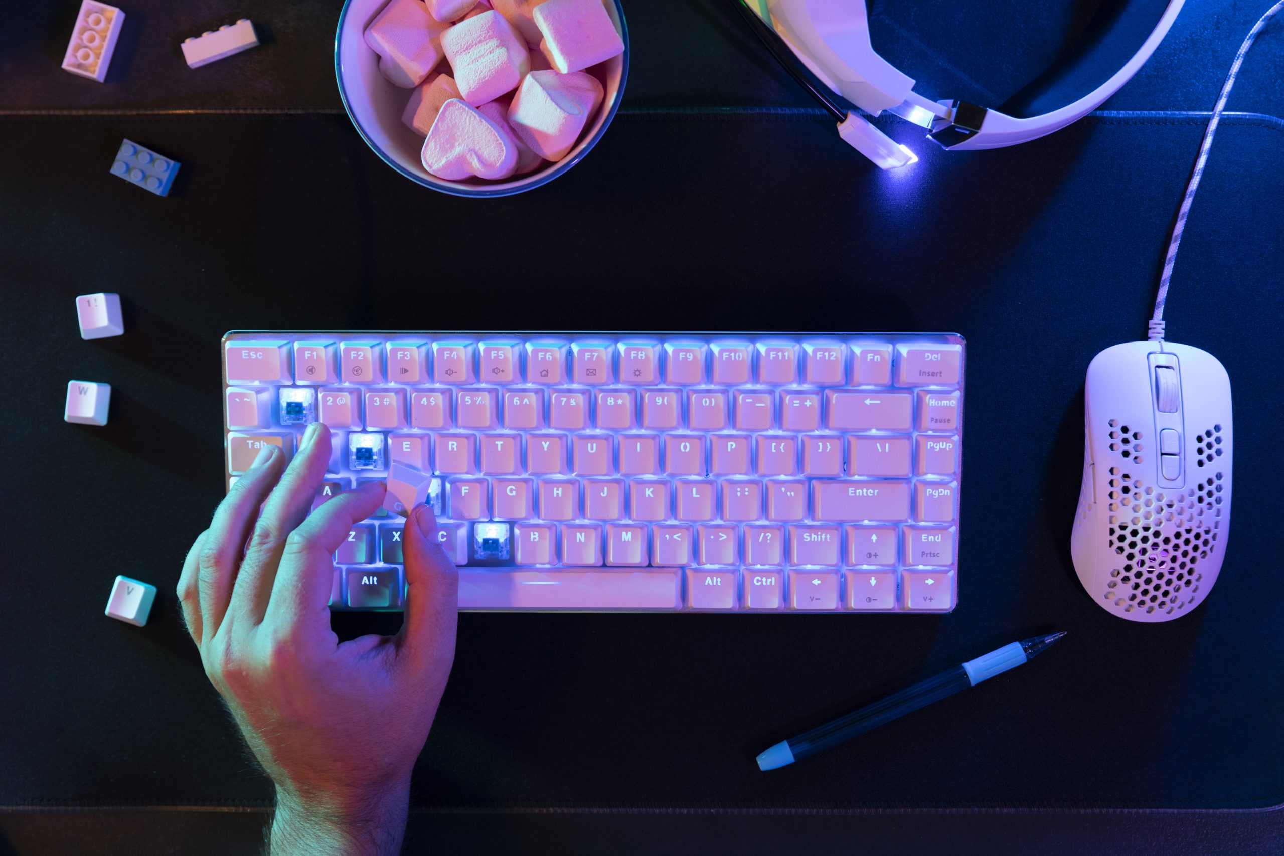 Доставка компьютеров и аксессуаров из США: выгодно, надёжно и просто