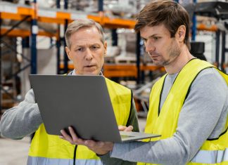 Промышленные мини-компьютеры: особенности, преимущества и сферы применения